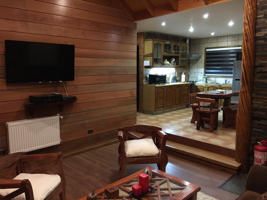 Cabanas Peumayen プエルト・バラス エクステリア 写真